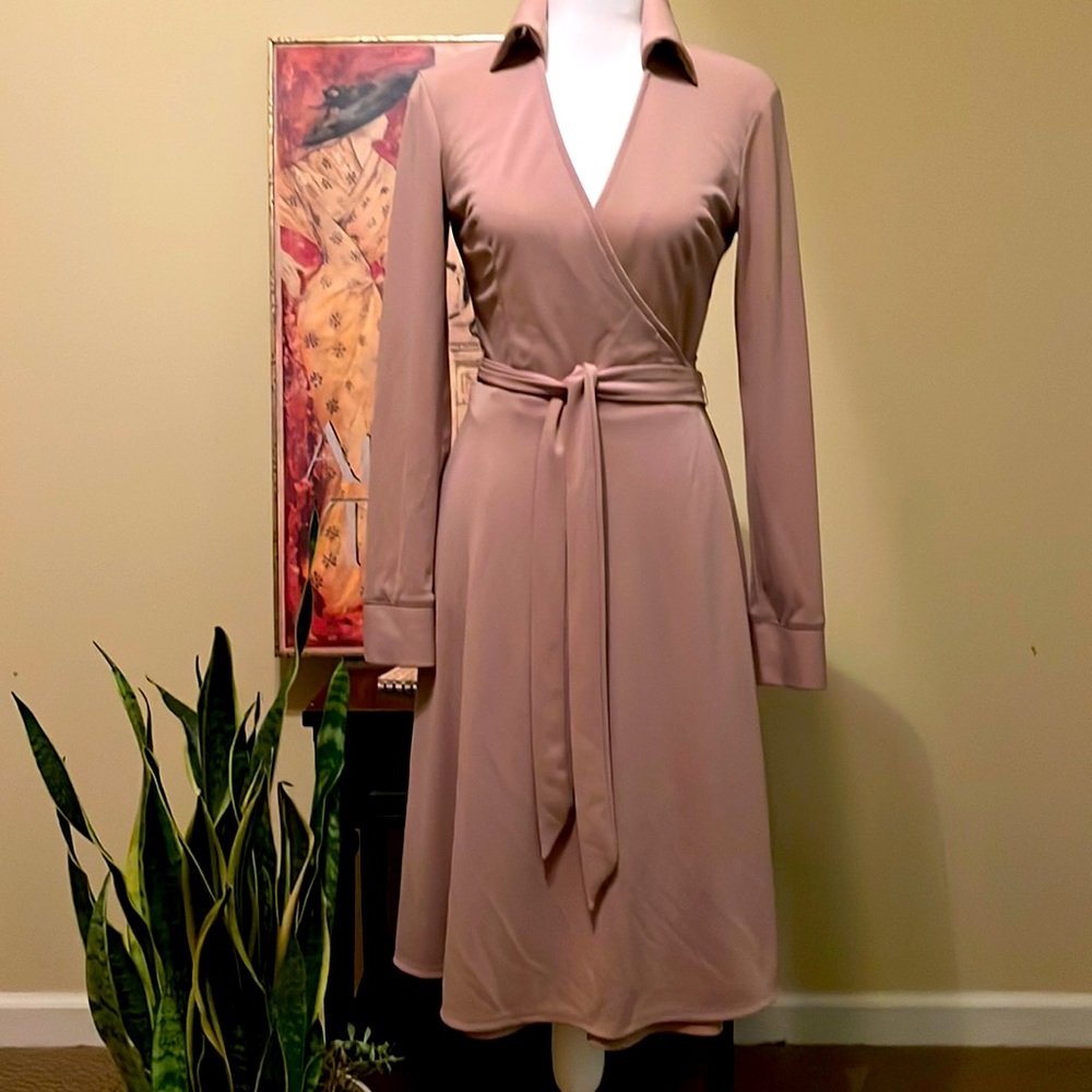 Express, tan wrap dress, size 1/2.